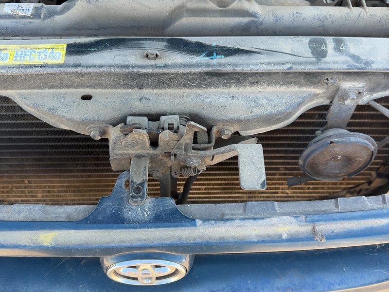 1998-2000 Toyota Corolla (also See FX 87-88) Radiator Support