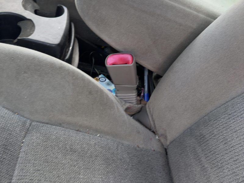 2000-2003 Ford Taurus(see Also Taurus X) Front Seat Belt LH