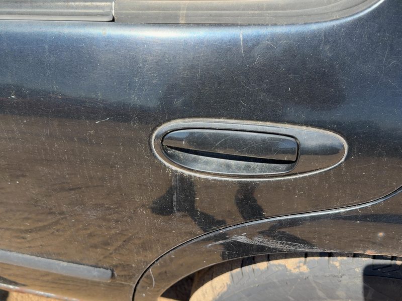 1996 Nissan Maxima Outside Door Handle LH