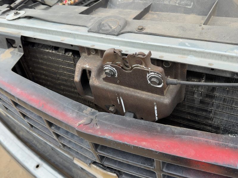 1988-1999 Chevrolet Pickup 1500 Series Radiator Support