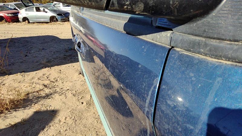 2001-2003 Dodge Caravan Front Door RH