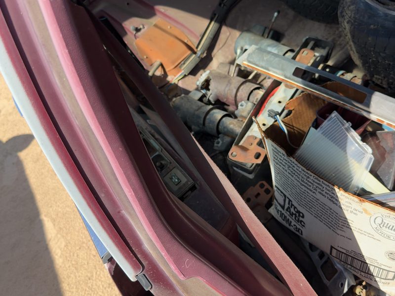 1987 Buick Park Avenue (80&up) Front Seat Belt RH