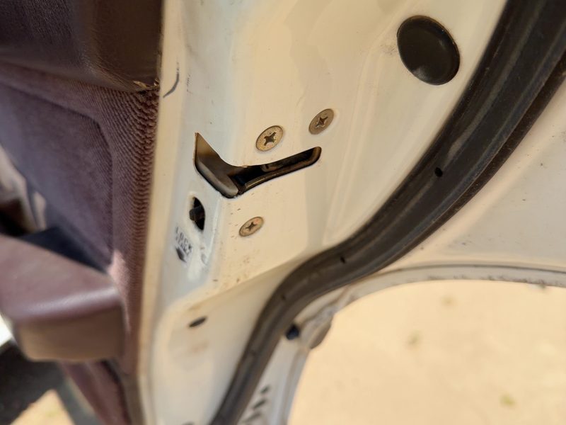 1989 Honda Accord Rear Door Latch RH