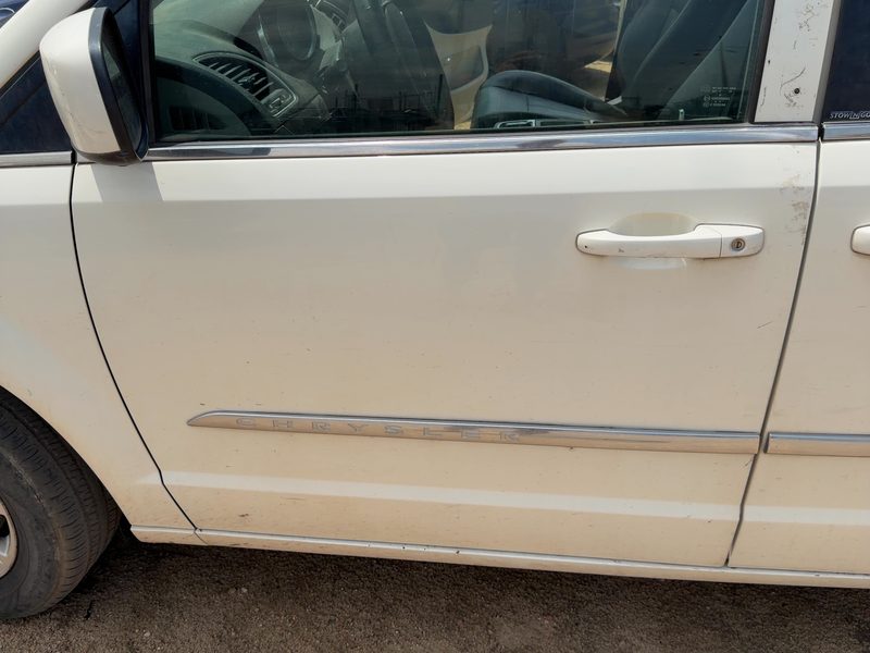 2008-2020 Chrysler Town & Country Front Door LH