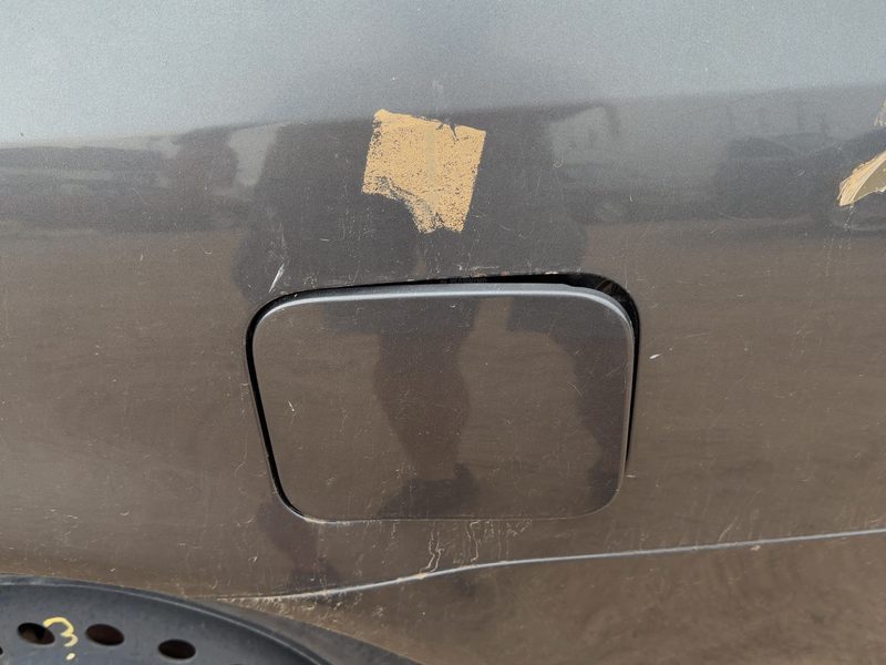 2002-2006 Nissan Altima Fuel Tank Door