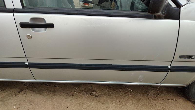 1985-1995 Volvo 740 Front Door RH