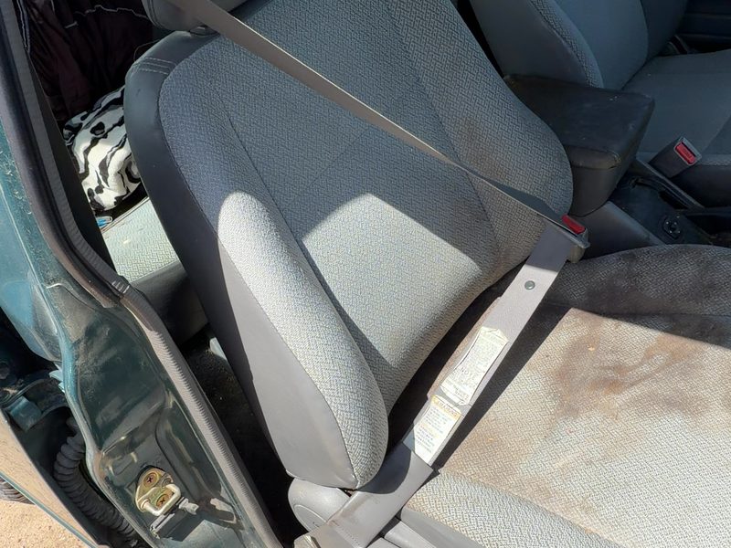 1995 Isuzu Rodeo Front Seat Belt RH