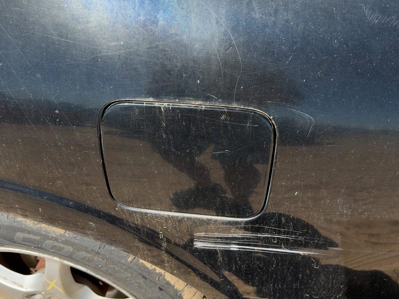 1996 Nissan Maxima Fuel Tank Door
