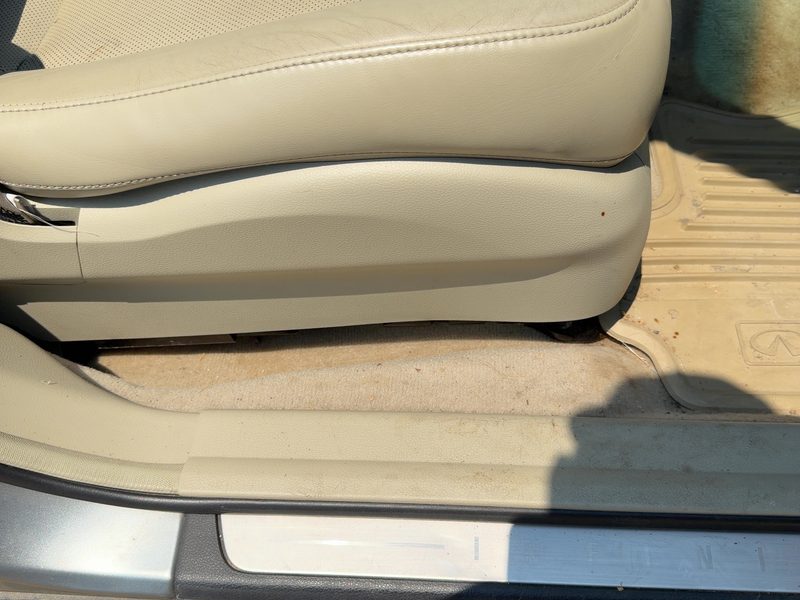 2003 Infiniti FX Series Seat Track RH