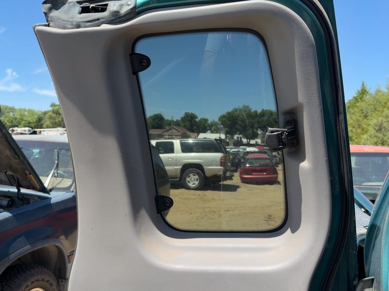 1997-1998 Ford Pickup F150 Series Rear Door Trim Panel RH