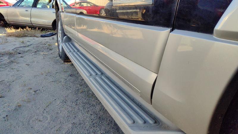 2007-2017 Ford Expedition Front Door RH