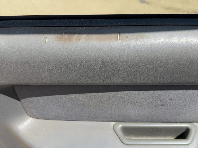1995 Isuzu Rodeo Front Door Trim Panel LH