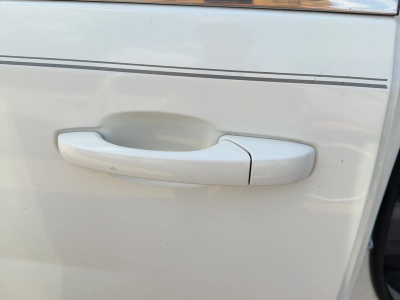 2008-2020 Chrysler Town & Country Outside Door Handle RH