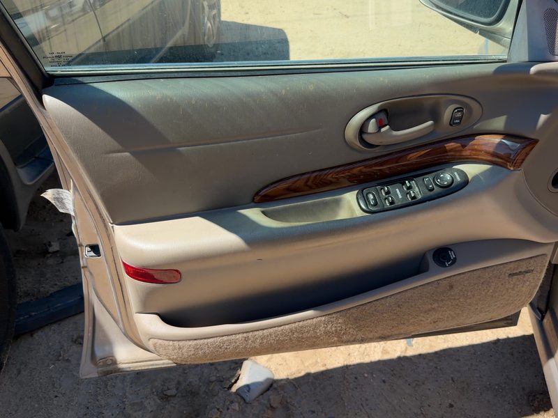 2000-2002 Buick Lesabre (80 & Up) Front Door Trim Panel LH
