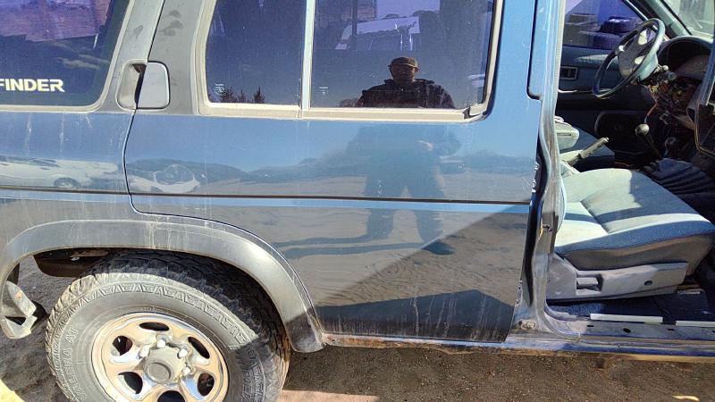 1990-1995 Nissan Pathfinder Rear Door RH