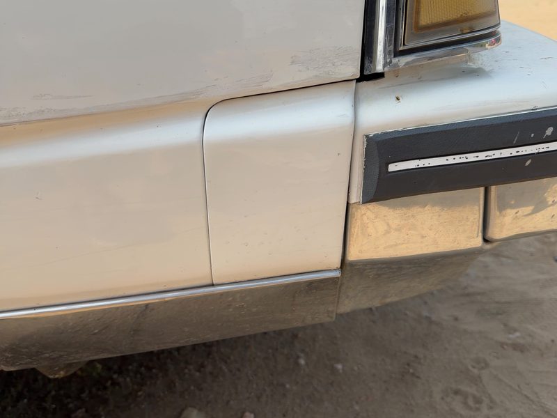 1986 Oldsmobile Ninety-eight (80 & Up) Fender Moulding RH