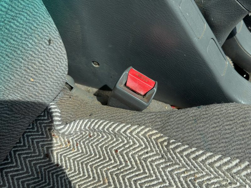 1997 Honda Civic (see Also Delsol & Crx) Front Seat Belt RH