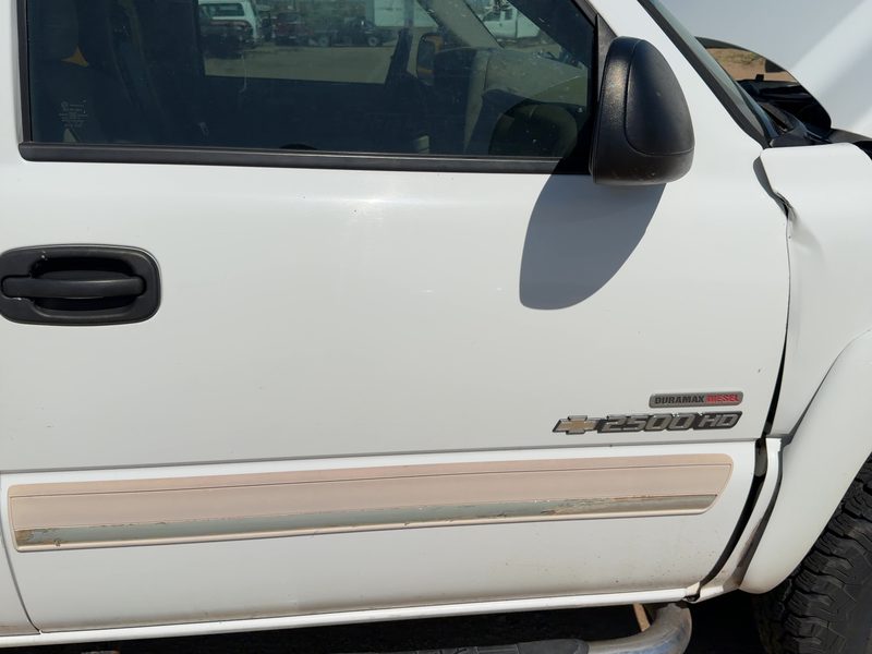 1999-2007 Chevrolet 2500 Silverado Pickup Front Door RH