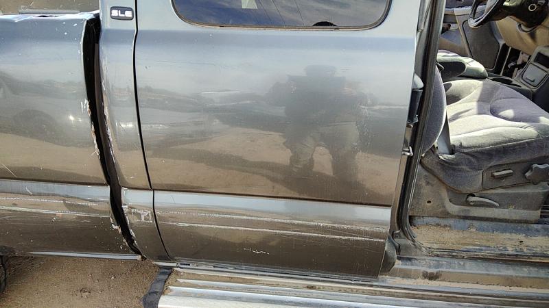 1999-2007 GMC Sierra 2500 Pickup Rear Door RH