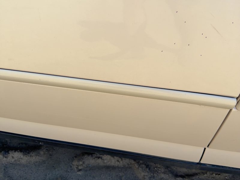 2000-2006 Lincoln LS Front Door Moulding LH