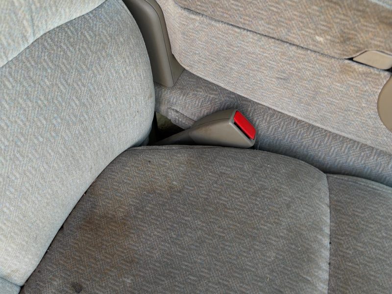 2000-2005 Buick Lesabre (80 & Up) Front Seat Belt RH