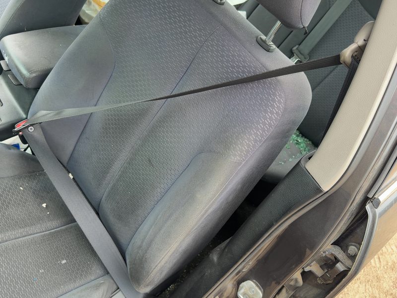 2003-2006 Nissan Altima Front Seat Belt LH