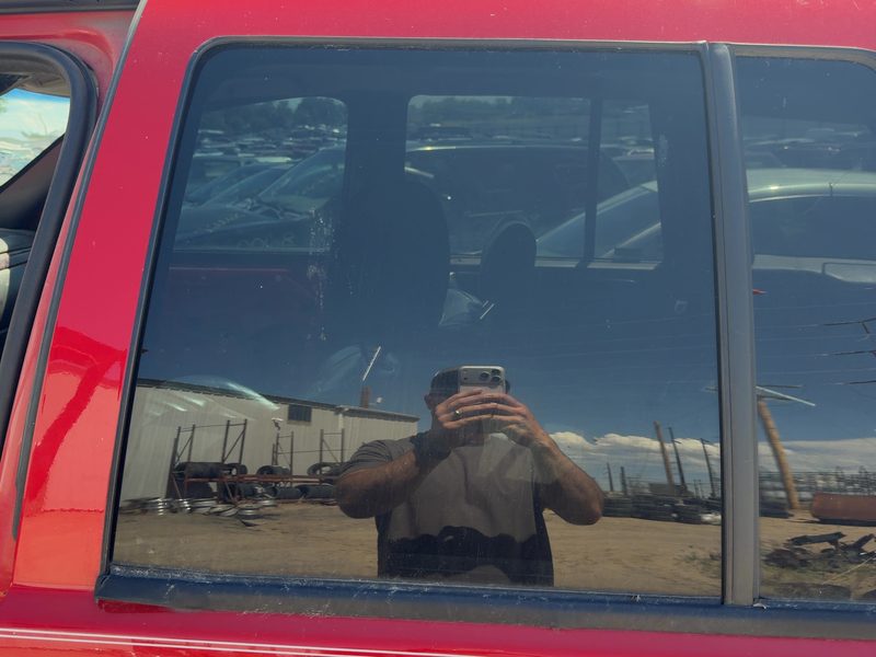1999-2004 Jeep Grand Cherokee Rear Door Glass/Window LH