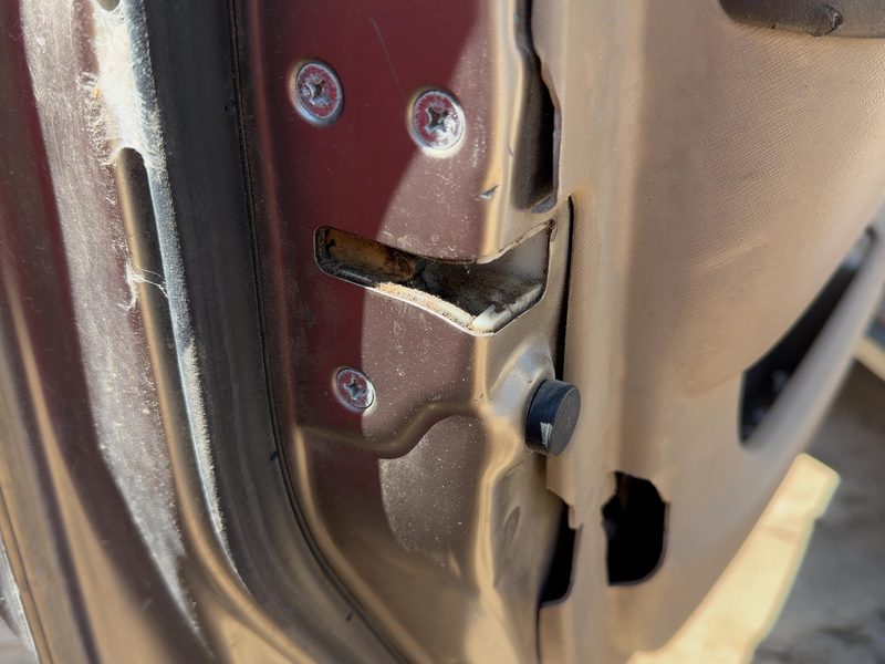 2002-2006 Honda Crv Front Door Latch LH