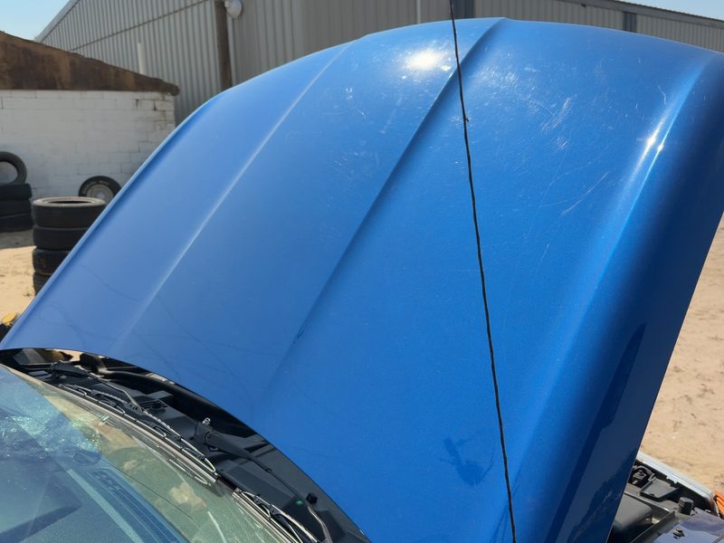 2002-2005 Saturn Vue Hood