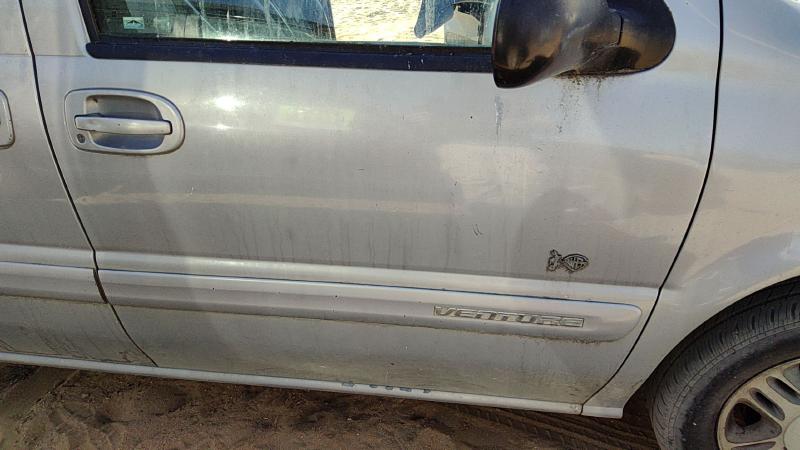 1997-2004 Chevrolet Venture Front Door RH