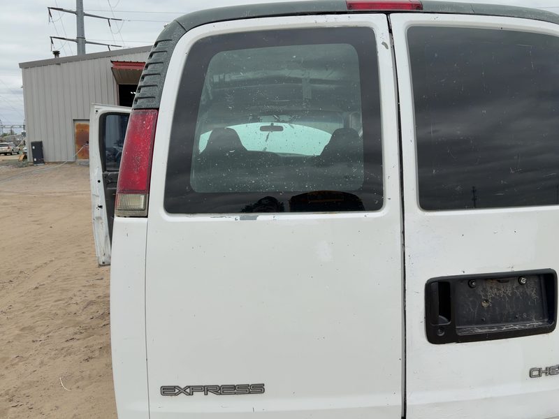 2002 Chevrolet Van Express 2500 Series Trunk/Decklid/Hatch/Tailgate