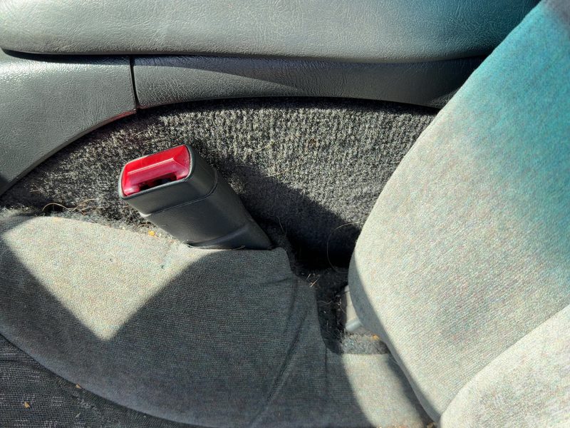 2001-2005 Blazer S10/jimmy S15 Front Seat Belt LH