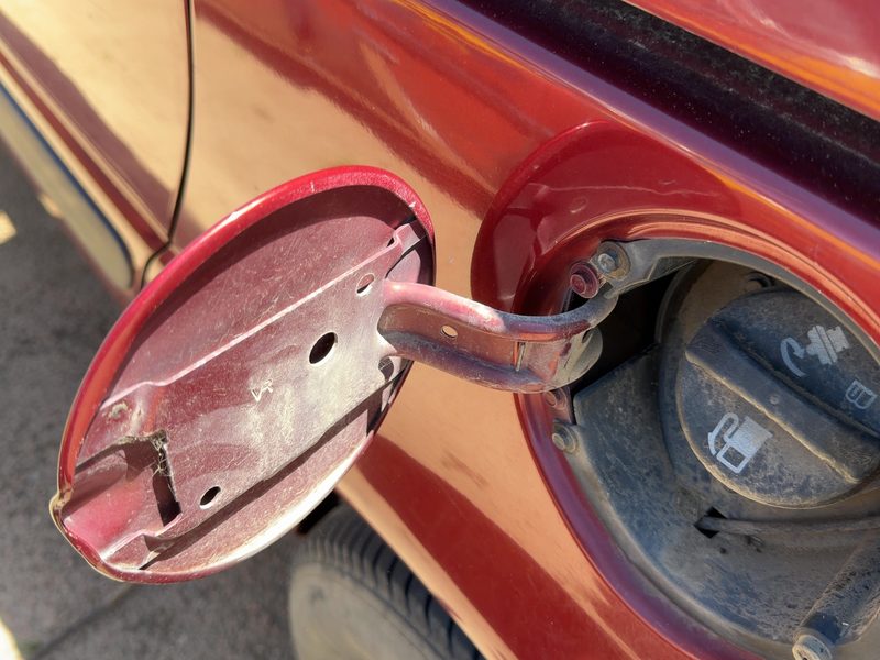 1997-2008 Chevrolet Venture Fuel Tank Door