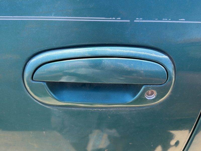 1997-2004 Ford Pickup F150 Series Outside Door Handle LH