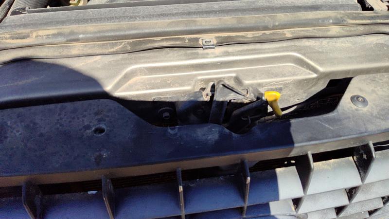2002-2005 Explorer Radiator Support