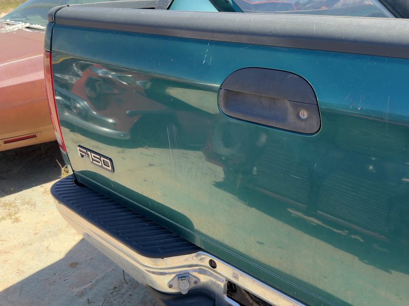 1997-2007 Ford Pickup F150 Series Trunk/Decklid/Hatch/Tailgate