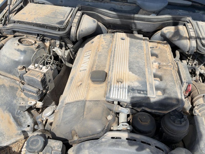 1999-2006 BMW 530i Cylinder Head