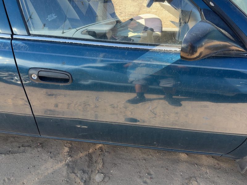 1998-2002 Toyota Corolla (also See FX 87-88) Front Door RH