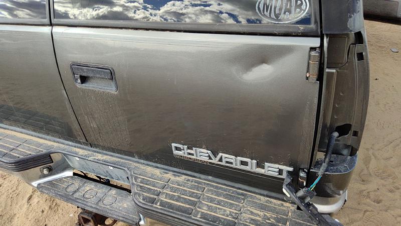 1992-2000 Chevy/gmc Suburban 1500 Series Back Door RH