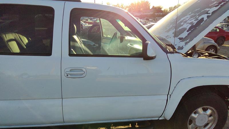 1999-2007 Chevy/gmc Suburban 1500 Series Front Door RH