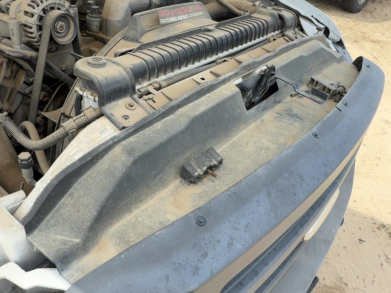 1999-2007 Ford F350 Super Duty Pickup Radiator Support