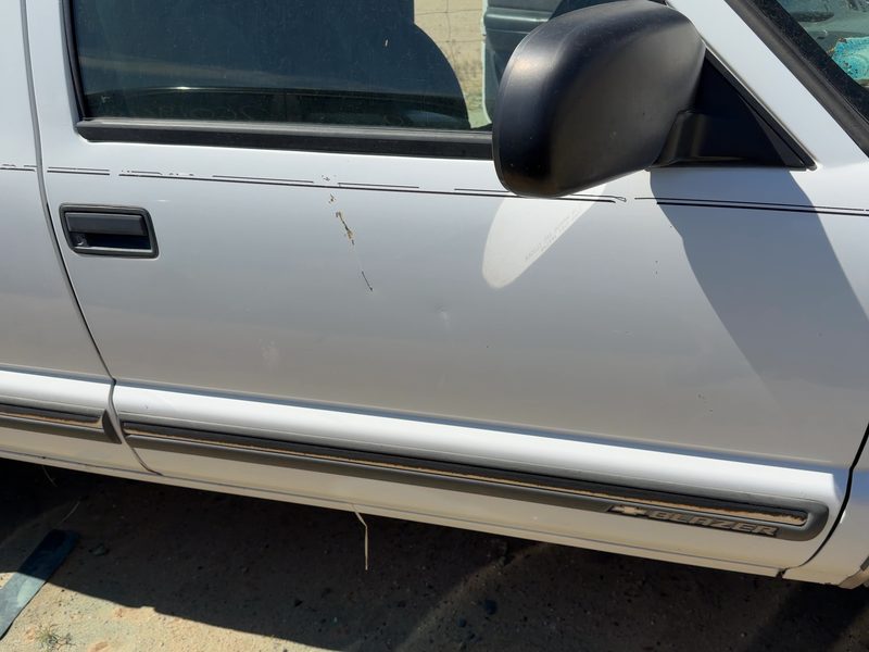 1998-2005 Blazer S10/jimmy S15 Front Door RH