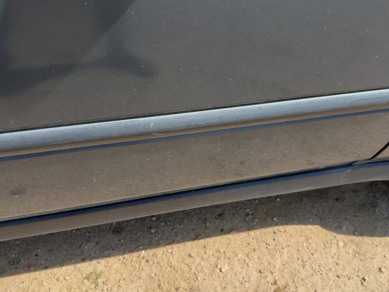 1996-2000 Honda Civic (see Also Delsol & Crx) Front Door Moulding RH