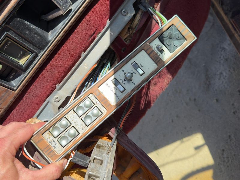 1987 Buick Park Avenue (80&up) Door Switch Front