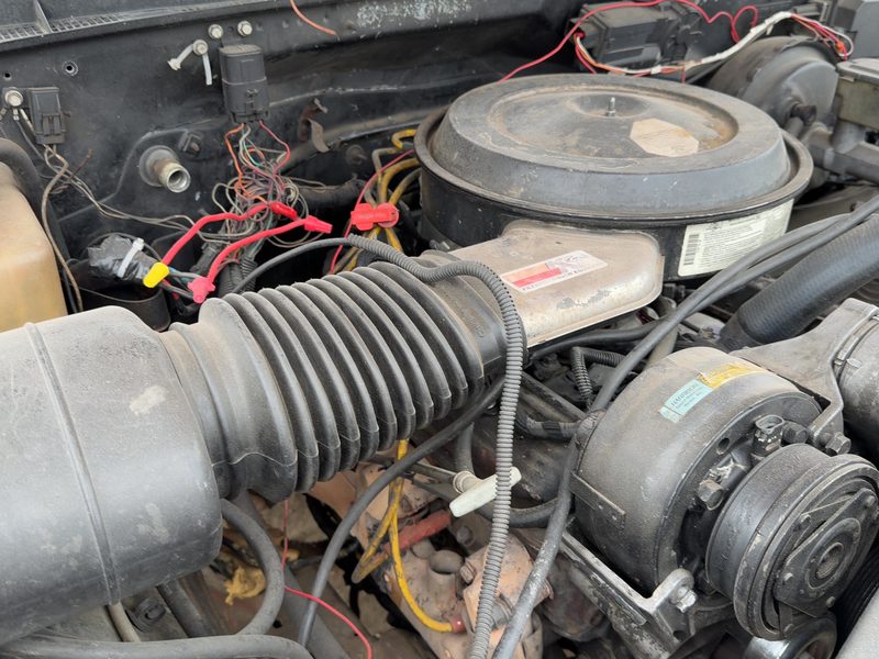 1987-1995 Chevrolet Pickup 1500 Series Cylinder Head