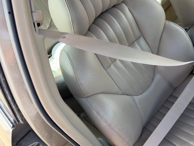 1999 Pontiac Bonneville (80 & Up) Front Seat Belt RH