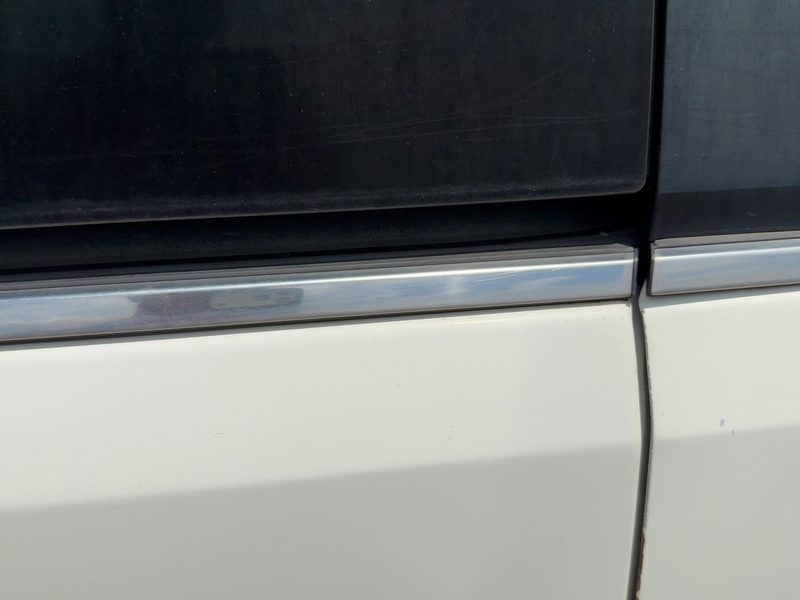 2012 Chrysler Town & Country Quarter Panel Moulding RH