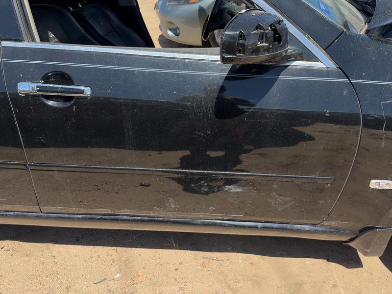 2006-2010 Infiniti M35 Front Door RH