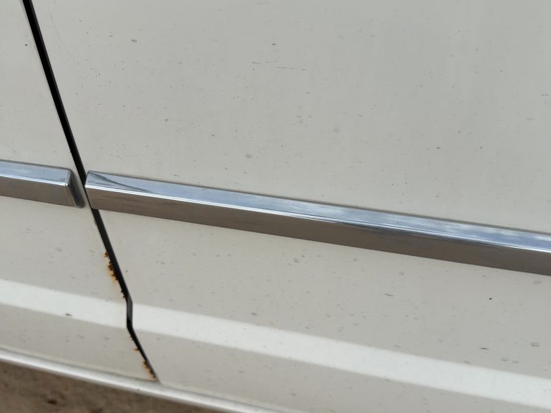 2010 Chrysler Town & Country Rear Door Moulding LH