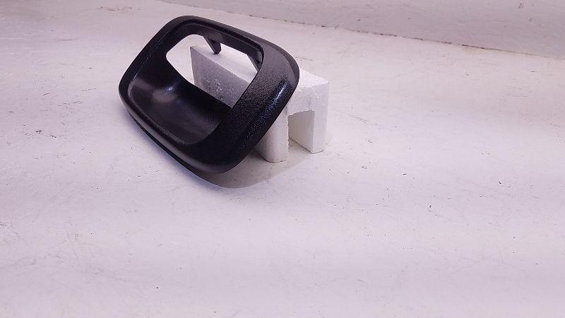 1999-2009 Chevrolet 2500 Silverado Pickup Outside Door Handle